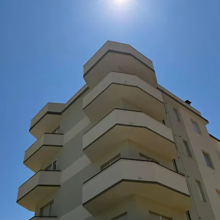 Se169 - Senigallia, Trilocale Fronte Mare Con Aria Condizionata سينِغاليا