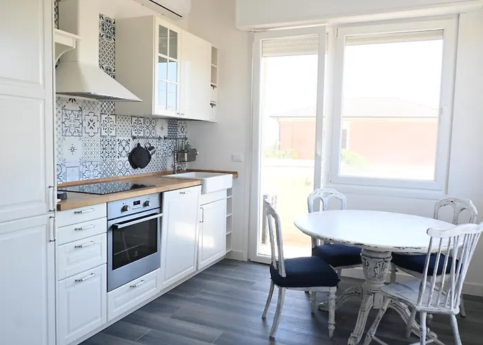 Se169 - Senigallia, Trilocale Fronte Mare Con Aria Condizionata